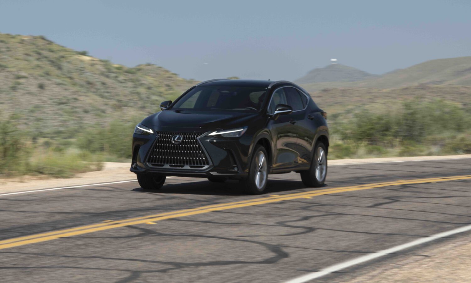 2026_Lexus_NX_350_Caviar_029