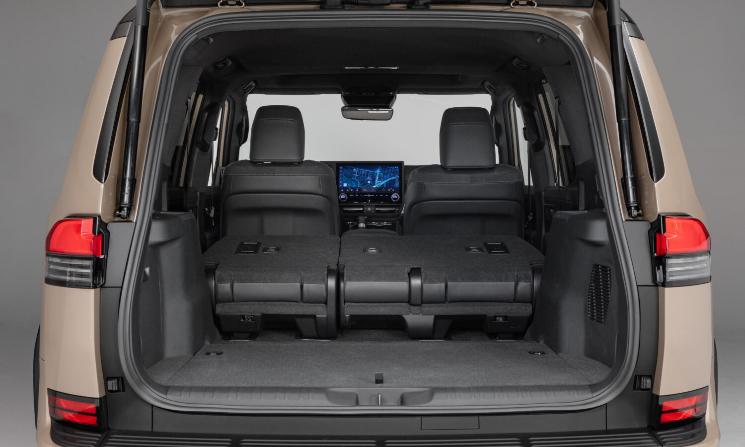 2026_Lexus_GX_Overtrail+_022