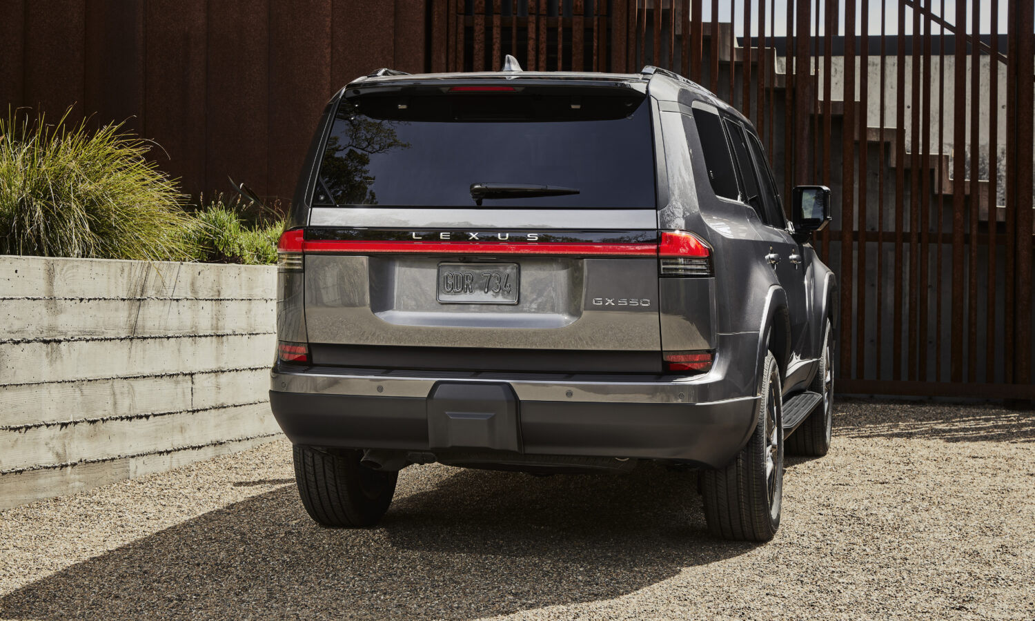 2026_Lexus_GX_Premium_001
