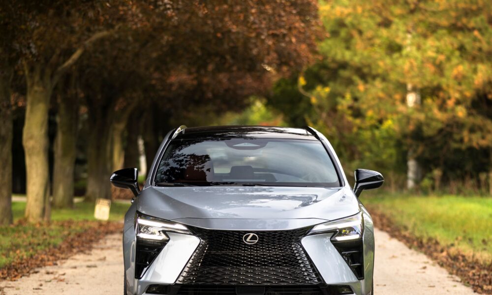 2027_Lexus_NX_<span class='no-uppercase'>350h</span>_Luxury_Iridium_002